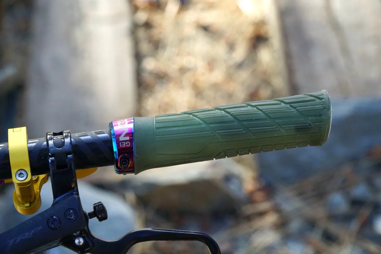 Ergon GE1 Evo Factory Grip Review ergonomics in action