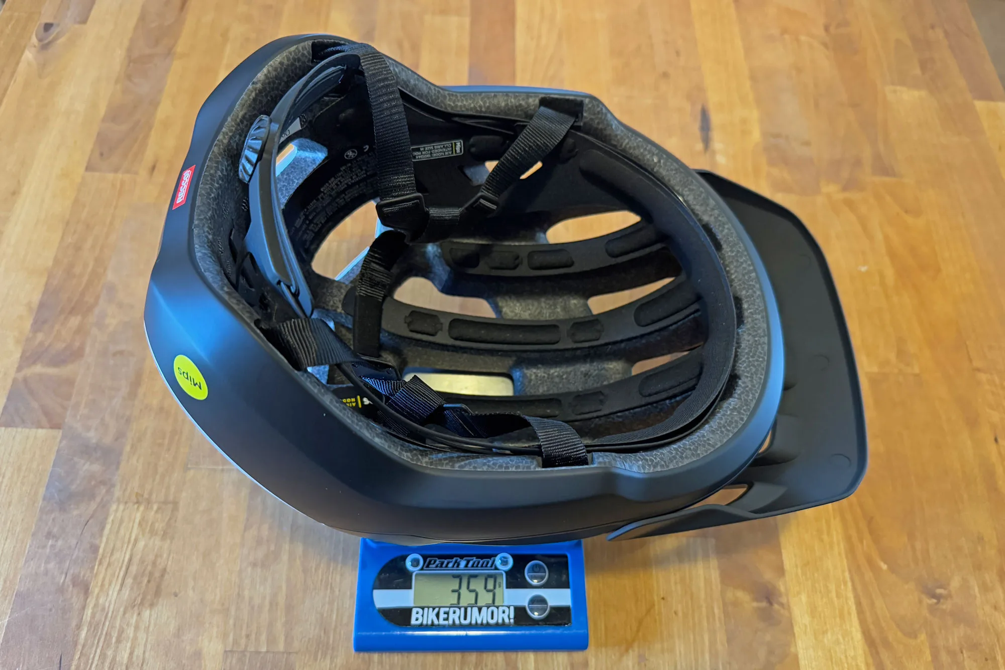 POC Cularis mountain bike helmet is the Virginia Tech safest MTB helmet. lightweight, ventilated & safe, 359g actual weight