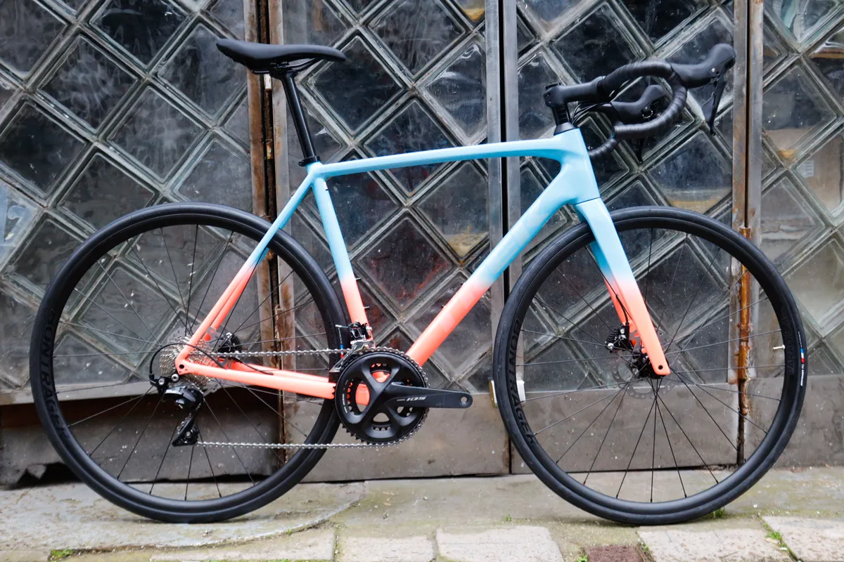 2023 Trek Emonda ALR 5 aluminium road bike.