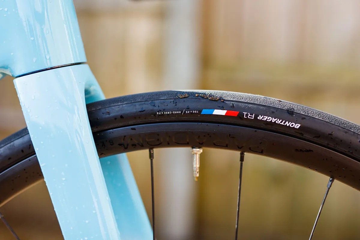 Trek Émonda ALR 5 road bike