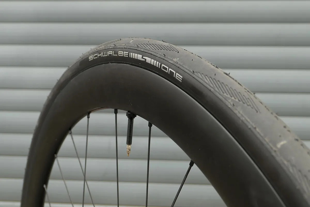 Schwalbe One TLE road tyre